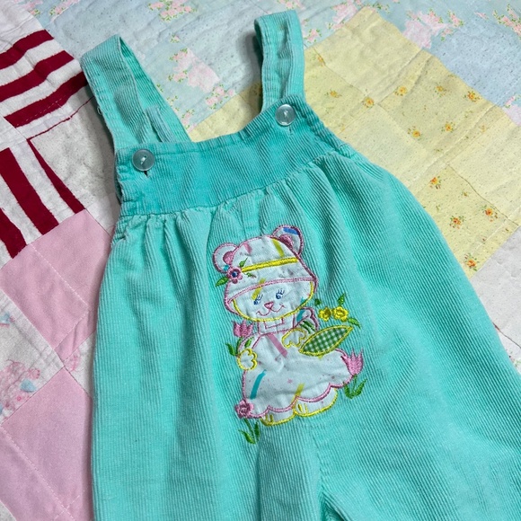 Vintage 0/6Month 100% cotton Bunny Rabbit Aqua Corduroy Jumper - Picture 1 of 8